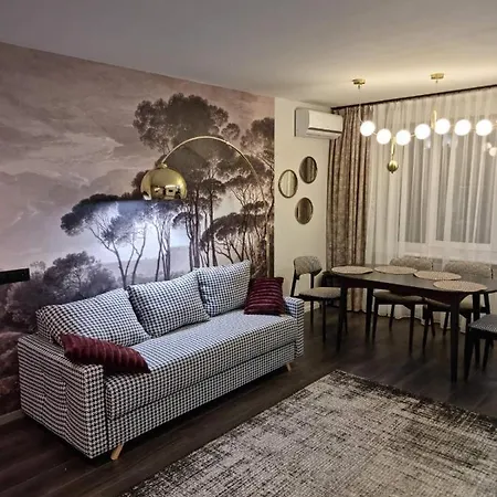 Leogrand On Svobody Avenue Apartmán