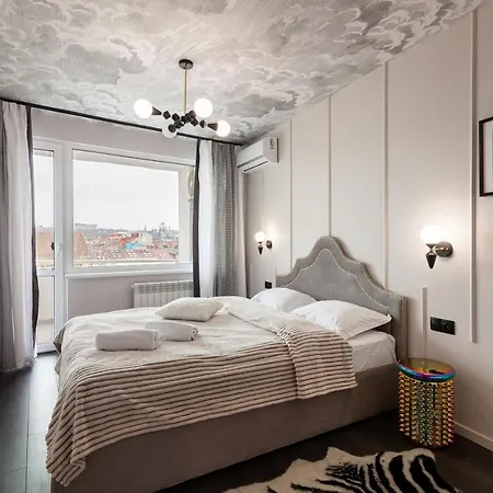 Leogrand On Svobody Avenue Apartment Lviv