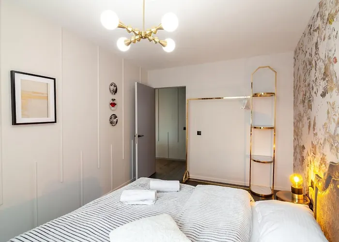 Leogrand On Svobody Avenue Leópolis