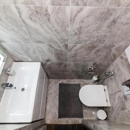 Leogrand On Svobody Avenue Appartement